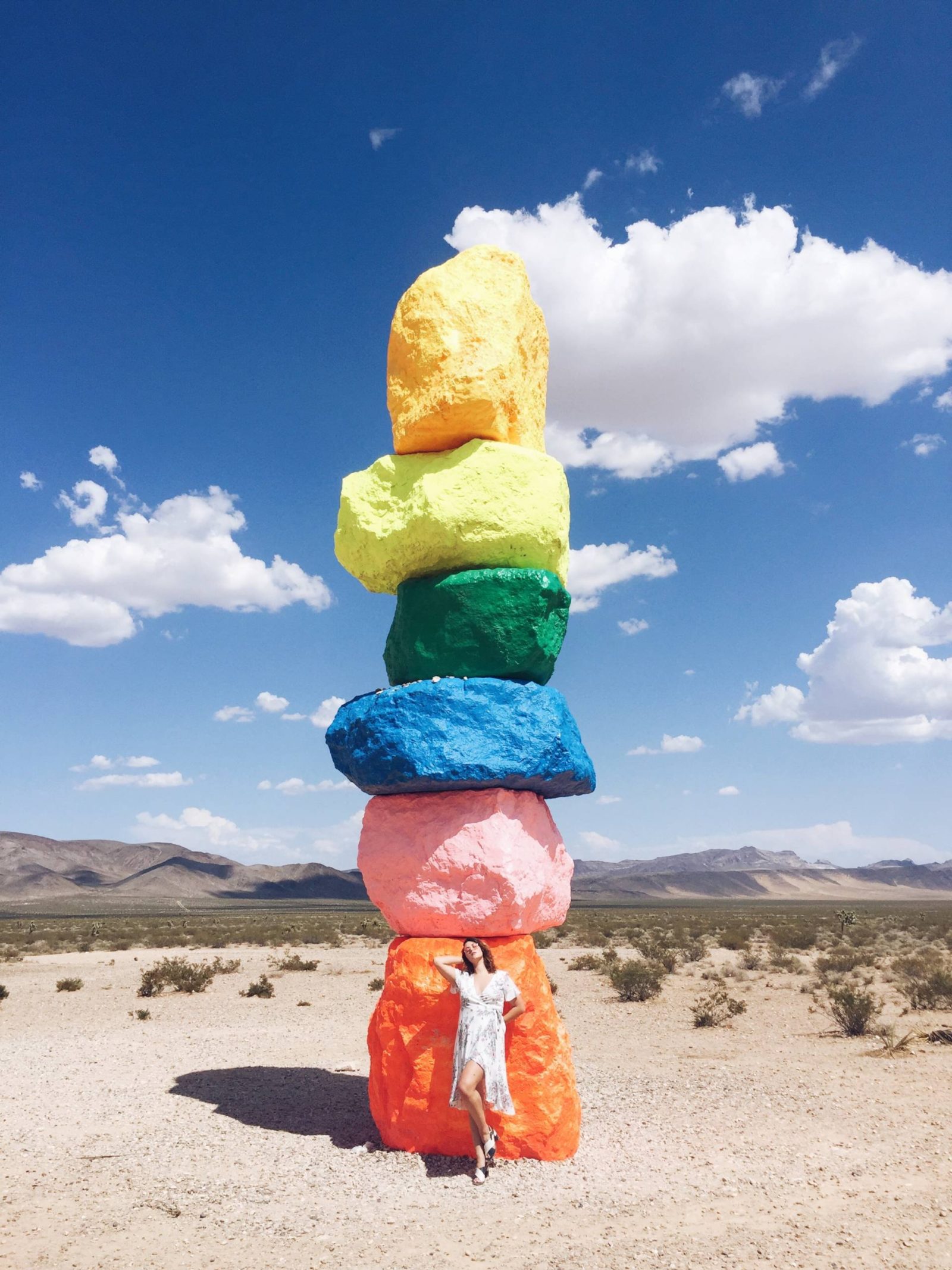 7 magic mountains - must have sunglasses